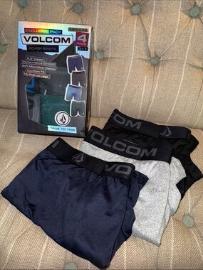 NIN Volcom 4-Pack Men’s Boxer Briefs + 3 Brand New - 7 TOTAL